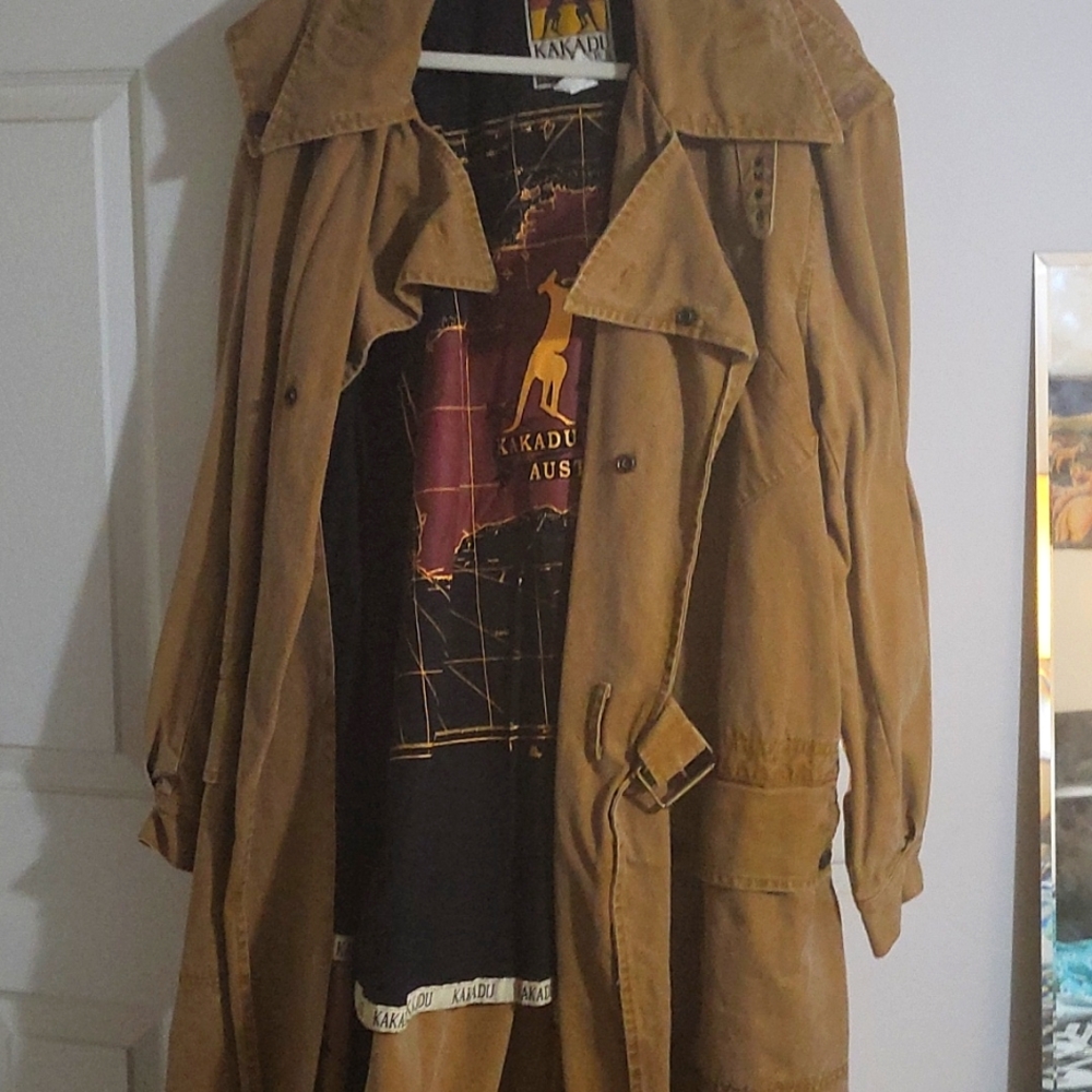 Kakadu Traders Australia  Men's 3-in-1 Duster trench coat.